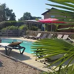 Сasa de vacaciones 8 Personnes Avec Piscine Beaumarches