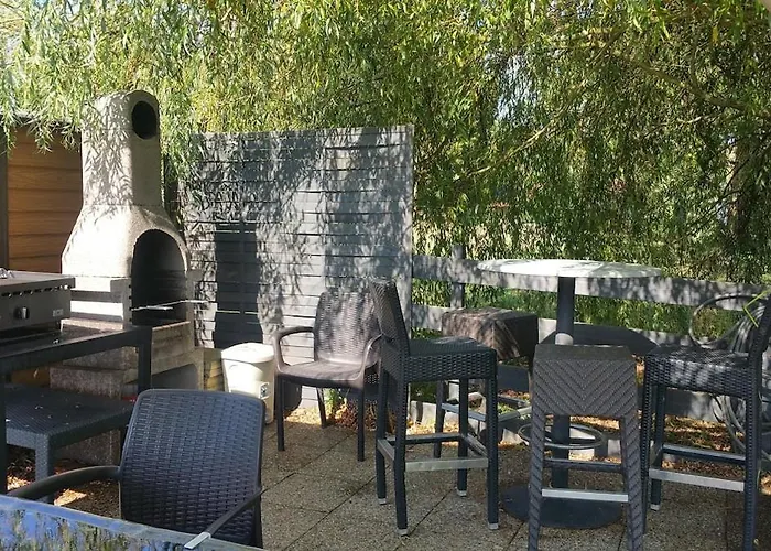 8 Personnes Avec Piscine